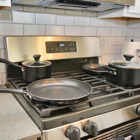 Emerald Palace - New, Modern 3Br Townhome Close To Downtown, Nrg, Med Ctr هيوستن المظهر الخارجي الصورة