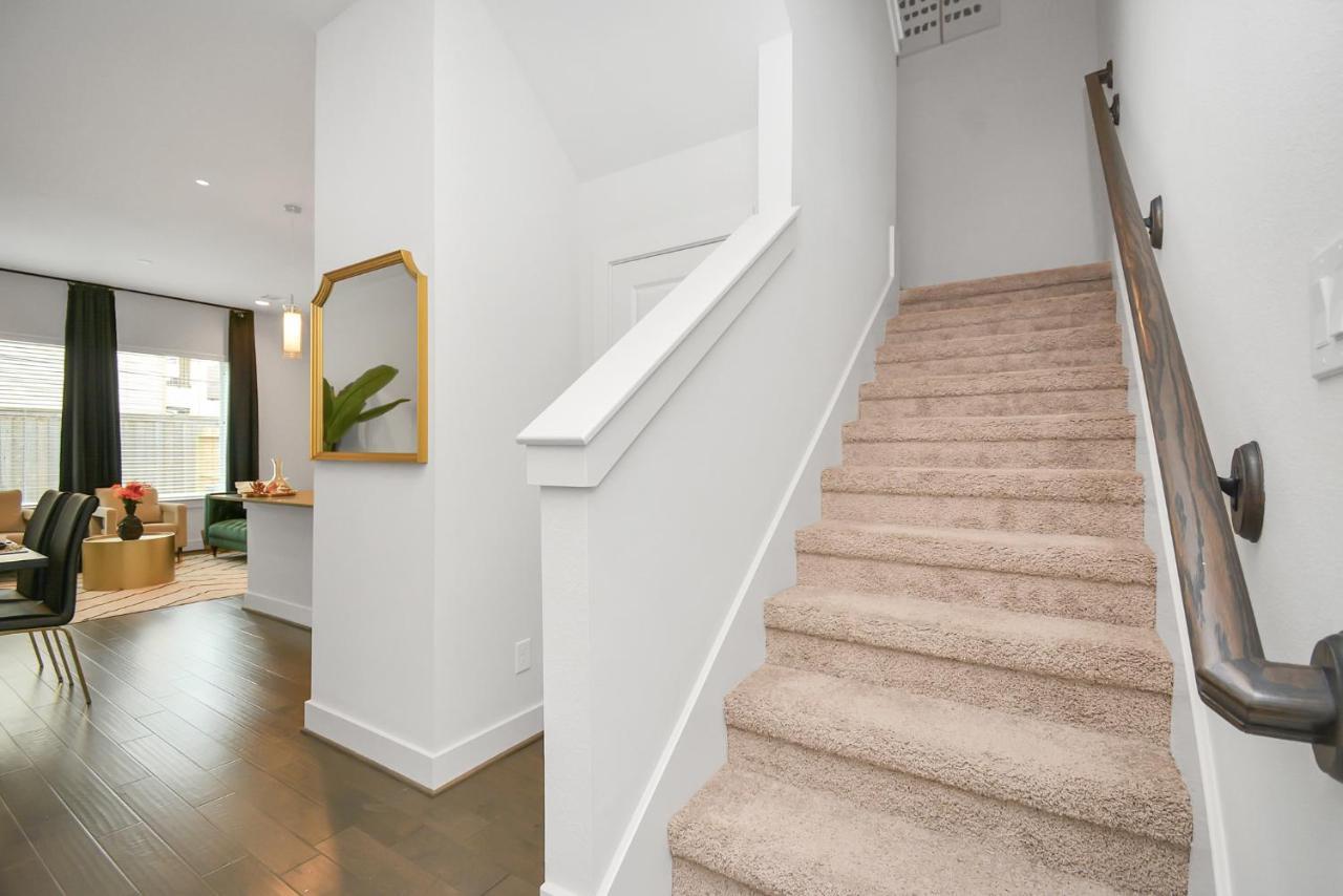 Emerald Palace - New, Modern 3Br Townhome Close To Downtown, Nrg, Med Ctr هيوستن المظهر الخارجي الصورة