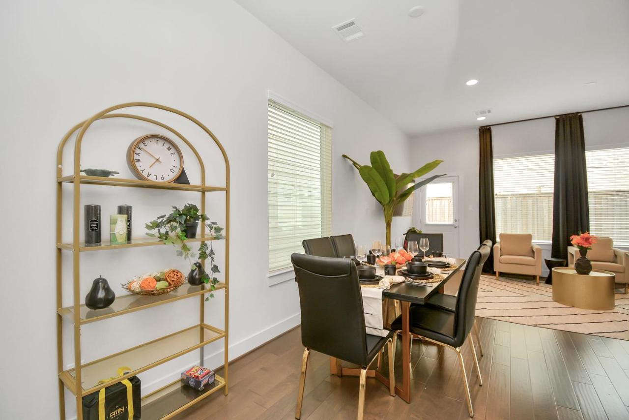 Emerald Palace - New, Modern 3Br Townhome Close To Downtown, Nrg, Med Ctr هيوستن المظهر الخارجي الصورة