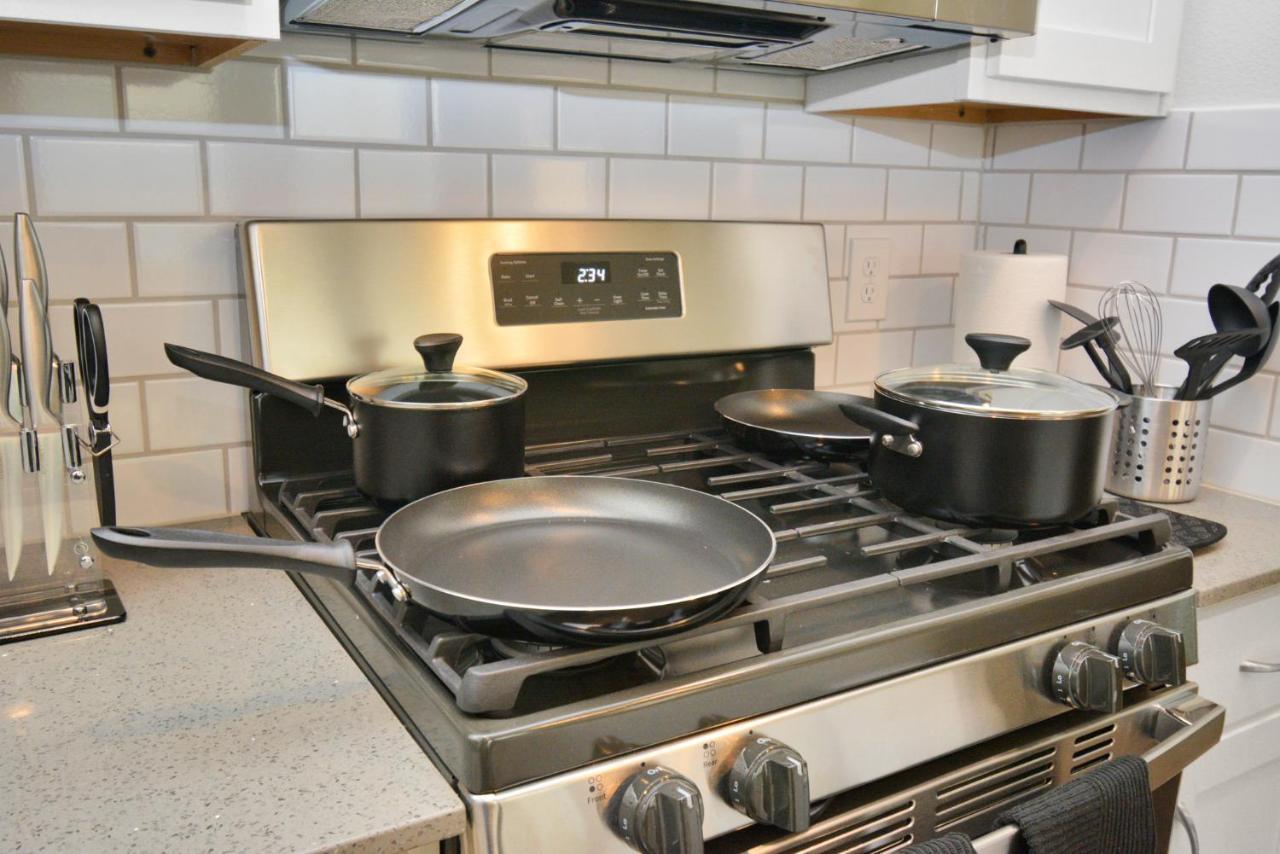 Emerald Palace - New, Modern 3Br Townhome Close To Downtown, Nrg, Med Ctr هيوستن المظهر الخارجي الصورة