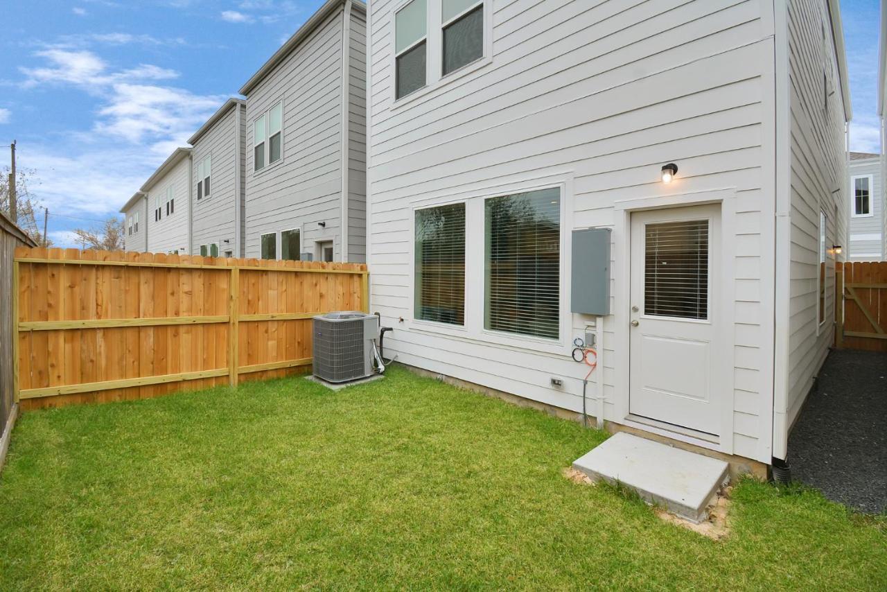 Emerald Palace - New, Modern 3Br Townhome Close To Downtown, Nrg, Med Ctr هيوستن المظهر الخارجي الصورة