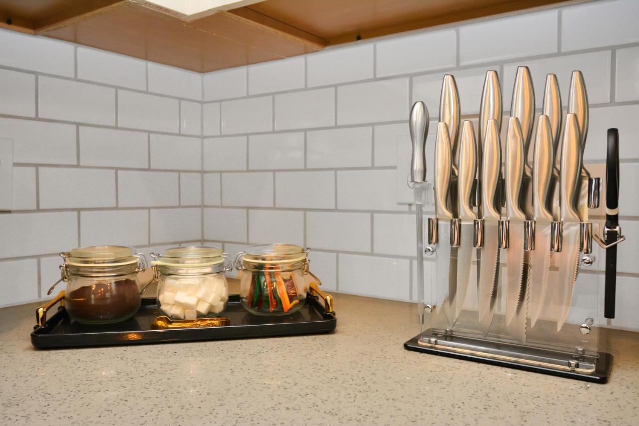 Emerald Palace - New, Modern 3Br Townhome Close To Downtown, Nrg, Med Ctr هيوستن المظهر الخارجي الصورة
