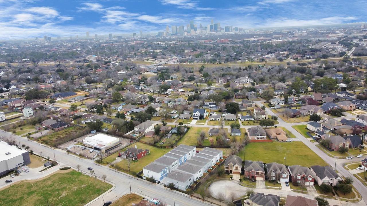 Emerald Palace - New, Modern 3Br Townhome Close To Downtown, Nrg, Med Ctr هيوستن المظهر الخارجي الصورة