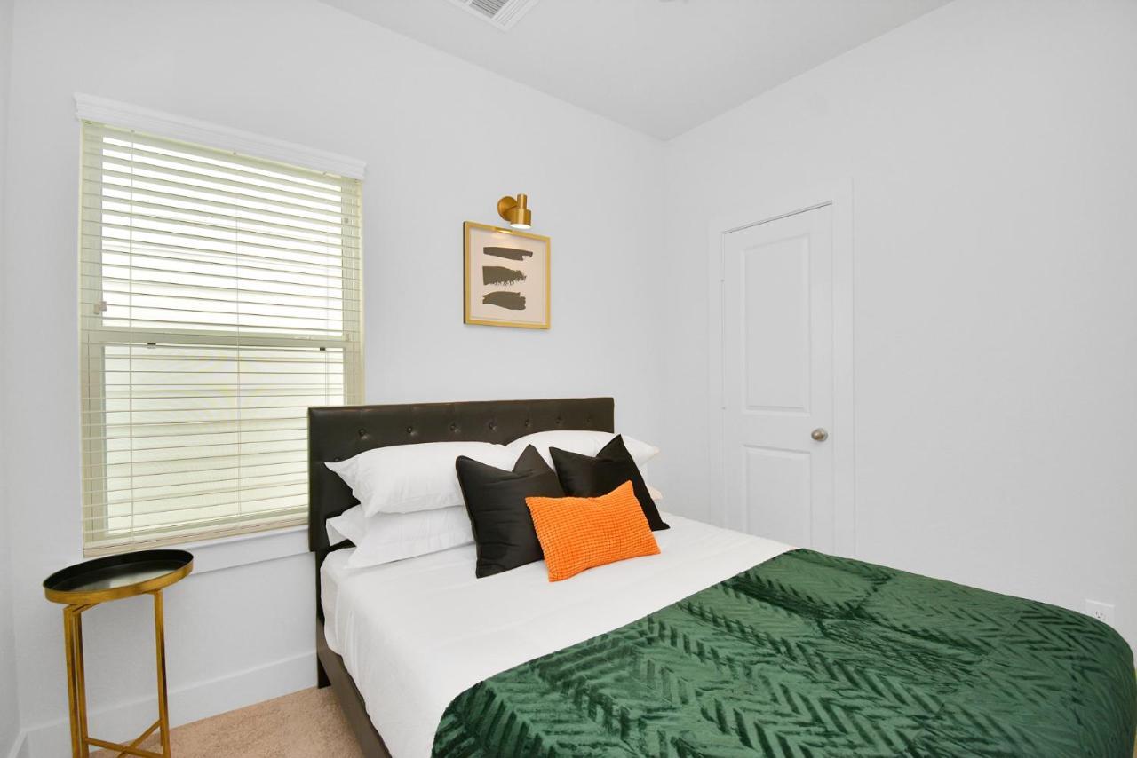 Emerald Palace - New, Modern 3Br Townhome Close To Downtown, Nrg, Med Ctr هيوستن المظهر الخارجي الصورة